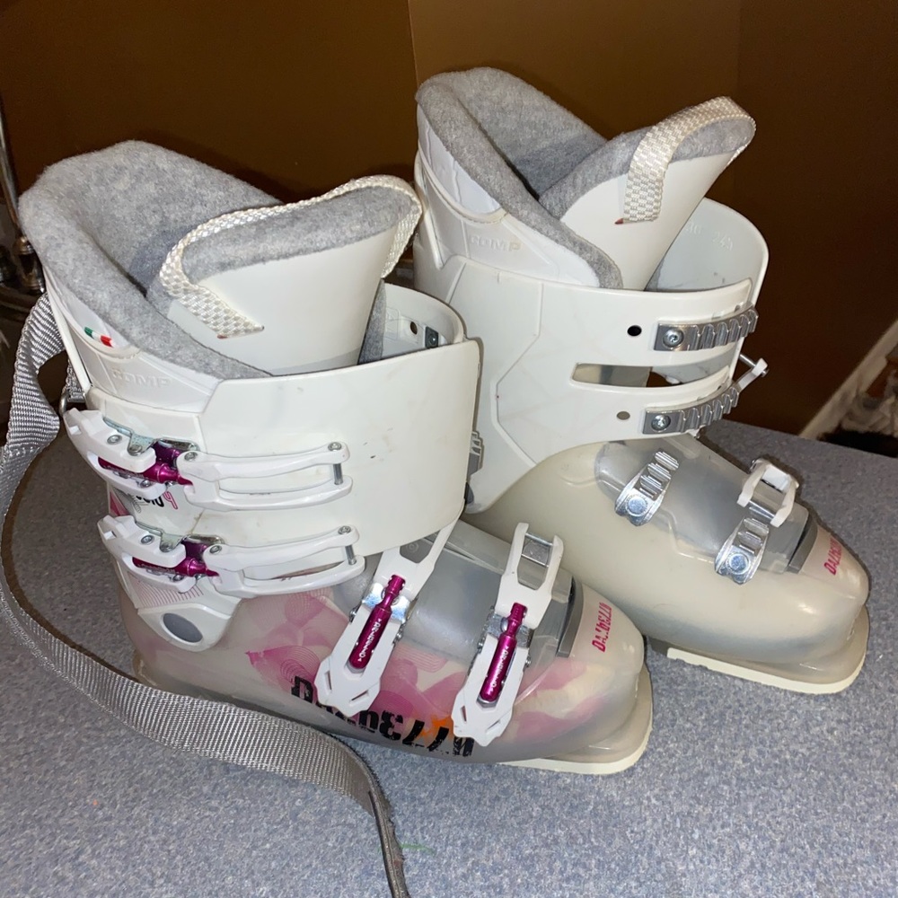 Gaia 4 Ski Boots
